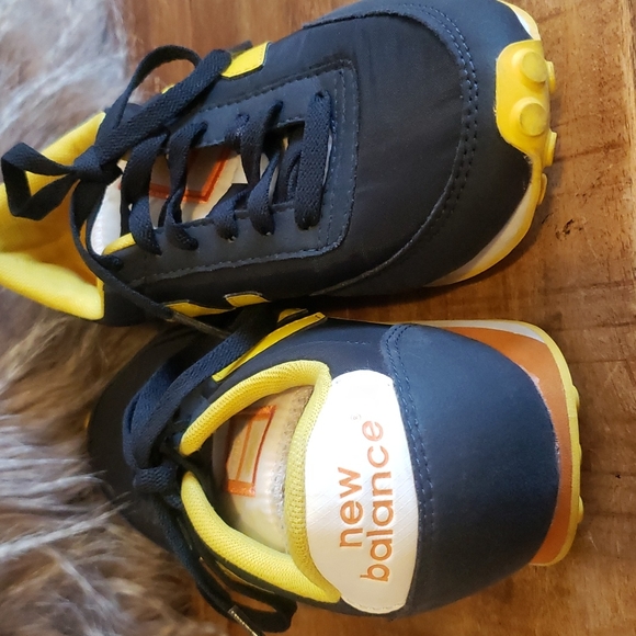 New balance kicks blue yellow size 7 - Picture 4 of 10